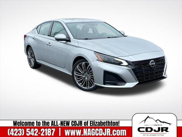 2023 Nissan Altima SL FWD
