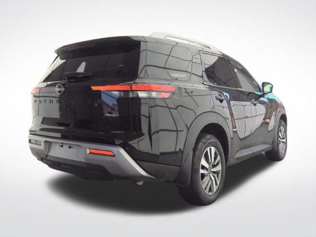 2022 Nissan Pathfinder SL 4WD