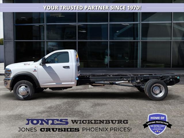 2025 RAM Ram 5500 Chassis Cab RAM 5500 TRADESMAN CHASSIS REGULAR CAB 4X2 120 CA