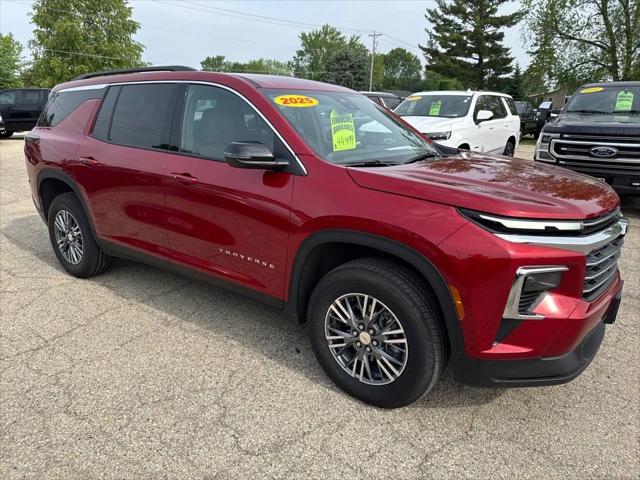 2025 Chevrolet Traverse AWD LT