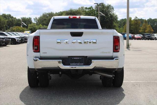 2025 RAM Ram 3500 RAM 3500 TRADESMAN CREW CAB 4X4 8 BOX