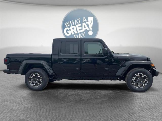 2025 Jeep Gladiator GLADIATOR SPORT S 4X4 2025 Jeep Gladiator GLADIATOR SPORT S 4X4