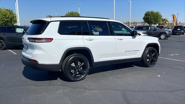 2023 Jeep Grand Cherokee L Altitude 4x4