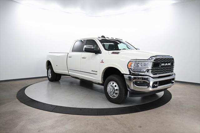 2020 RAM 3500 Limited Crew Cab 4x4 8 Box
