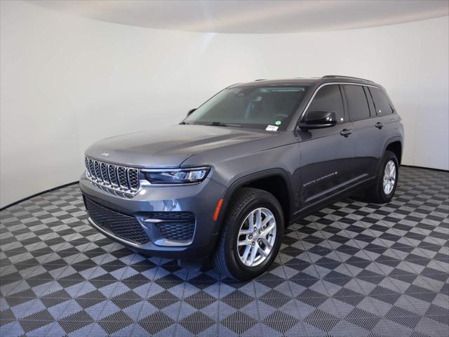 2023 Jeep Grand Cherokee Laredo 4x4