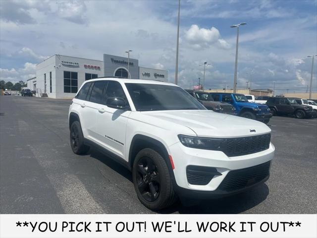 2023 Jeep Grand Cherokee Altitude X 4x4