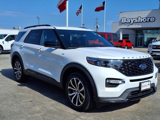 2022 Ford Explorer ST-Line