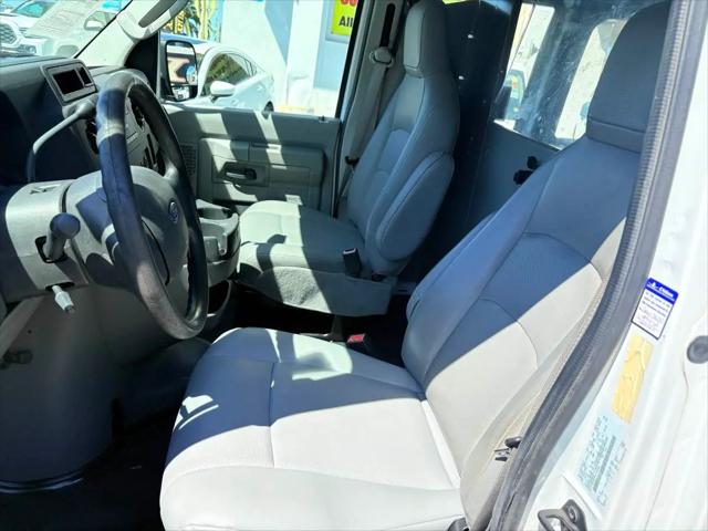 2010 Ford E-250 Commercial