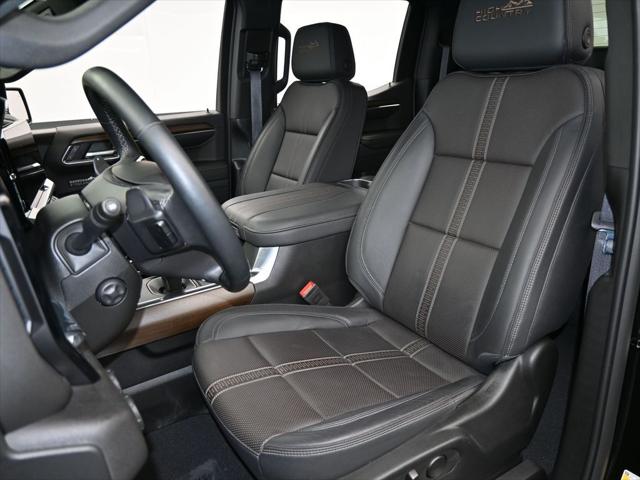 2024 Chevrolet Silverado 1500 2WD Crew Cab Short Bed High Country