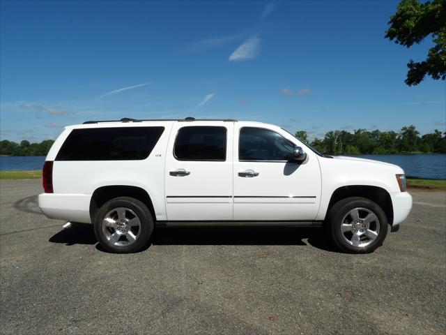 2014 Chevrolet Suburban 1500 LTZ