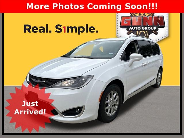 2020 Chrysler Pacifica Touring L