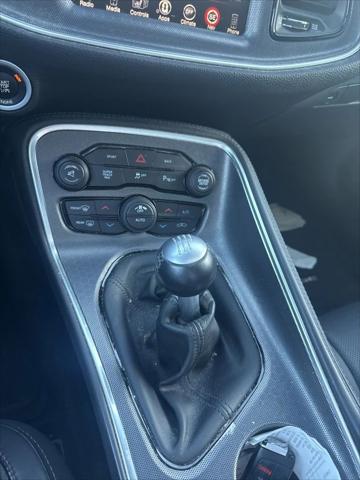 2016 Dodge Challenger R/T Plus