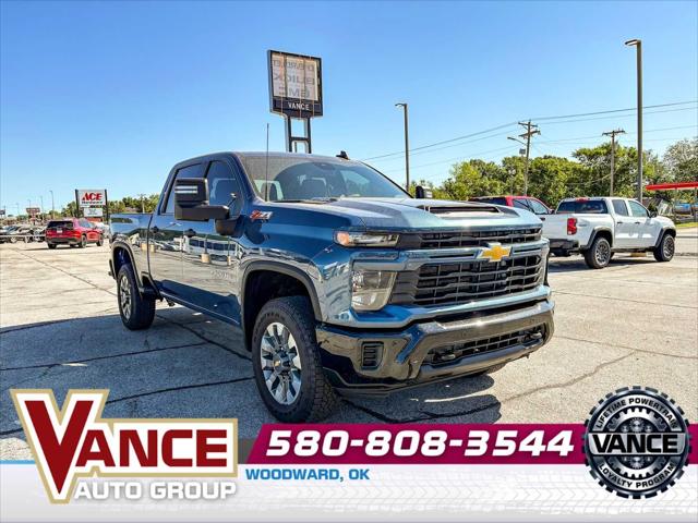 2025 Chevrolet Silverado 2500HD 4WD Crew Cab Standard Bed Custom