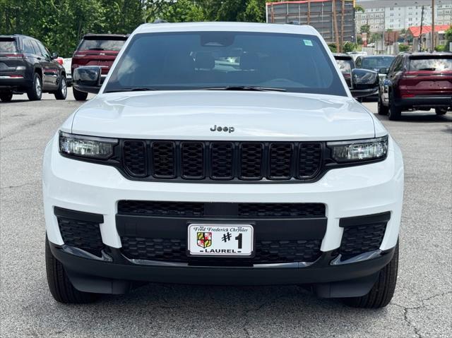 2025 Jeep Grand Cherokee GRAND CHEROKEE L ALTITUDE X 4X4