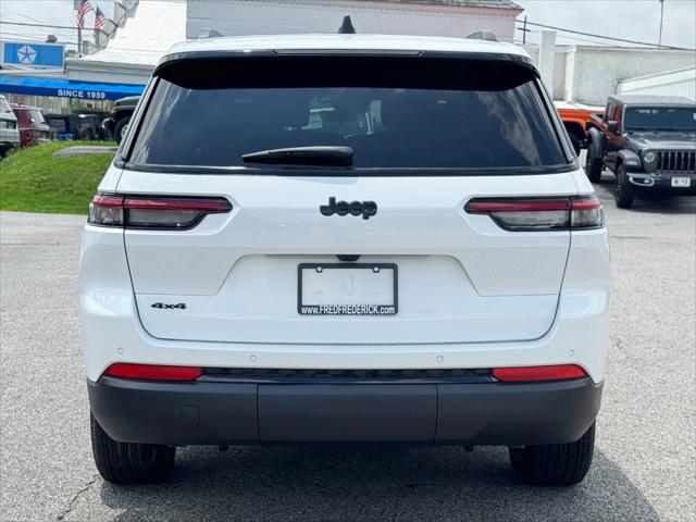 2025 Jeep Grand Cherokee Altitude X 4x4