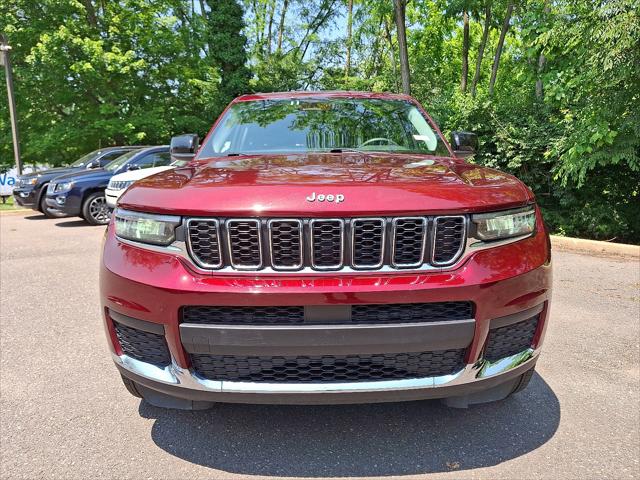2023 Jeep Grand Cherokee L Laredo 4x4