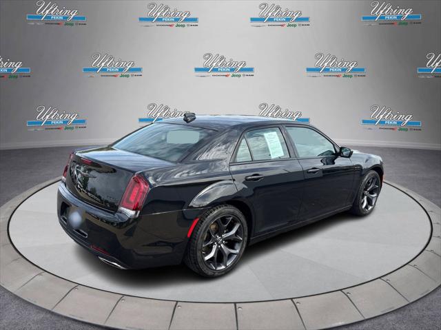 2023 Chrysler 300 300S