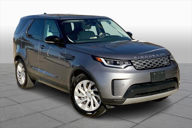 2024 Land Rover Discovery P300 S