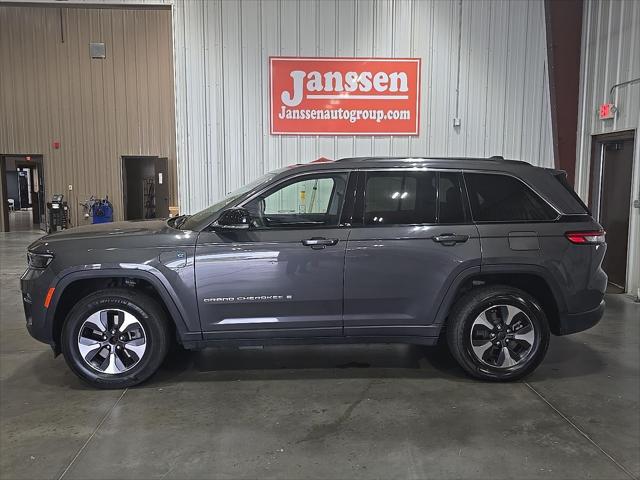2023 Jeep Grand Cherokee 4xe Base 2023 Jeep Grand Cherokee 4xe Base