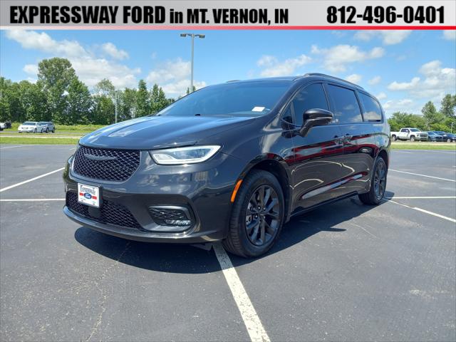 2021 Chrysler Pacifica Touring AWD