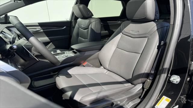 2025 Cadillac XT5 AWD Sport