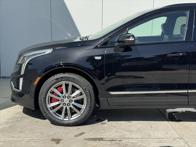 2025 Cadillac XT5 AWD Sport