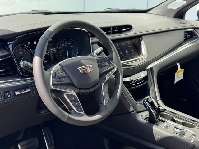 2025 Cadillac XT5 AWD Sport