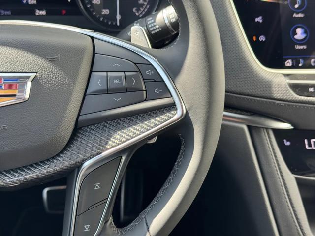 2025 Cadillac XT5 AWD Sport