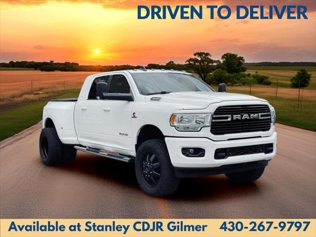 2019 RAM 3500 Big Horn Mega Cab 4x4 64 Box