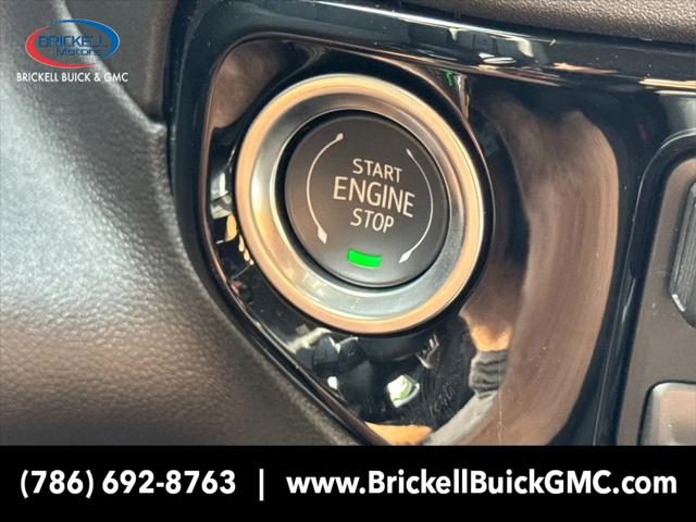 2025 GMC Sierra 1500 2WD Crew Cab Short Box Elevation