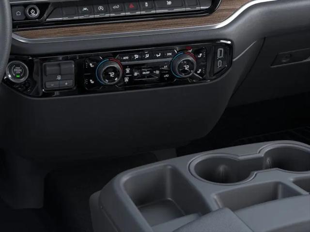 2025 Chevrolet Silverado 1500 4WD Crew Cab Standard Bed LT