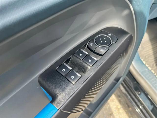 2025 Ford Maverick Lobo Standard