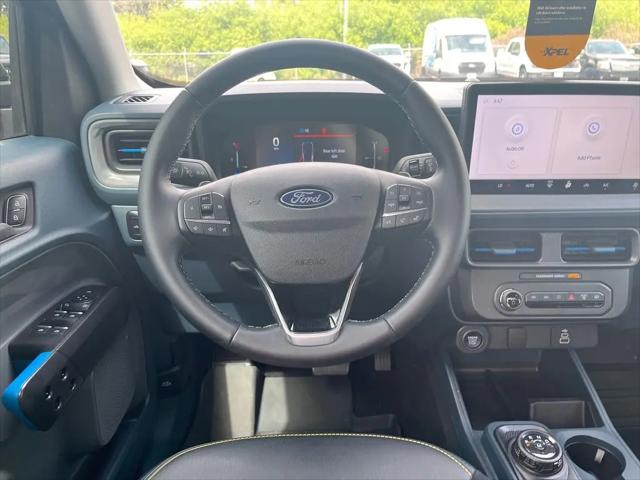 2025 Ford Maverick Lobo Standard