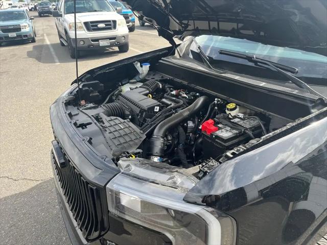 2025 Ford Maverick Lobo Standard