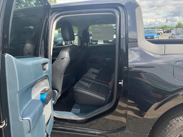 2025 Ford Maverick Lobo Standard