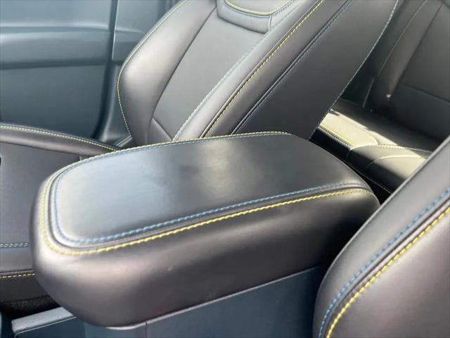 2025 Ford Maverick Lobo Standard