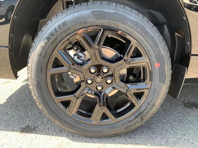 2025 Ford Maverick Lobo Standard