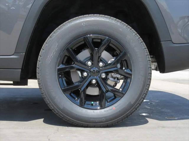 2025 Jeep Grand Cherokee Altitude X 4x4