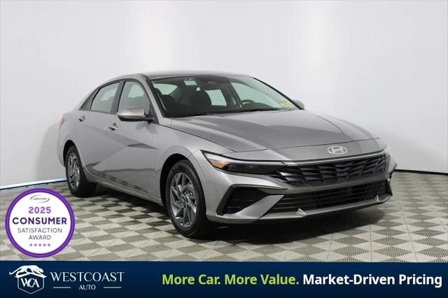 2025 Hyundai Elantra Hybrid Blue for sale in Montclair, CA