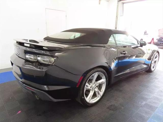 2022 Chevrolet Camaro RWD Convertible 2SS