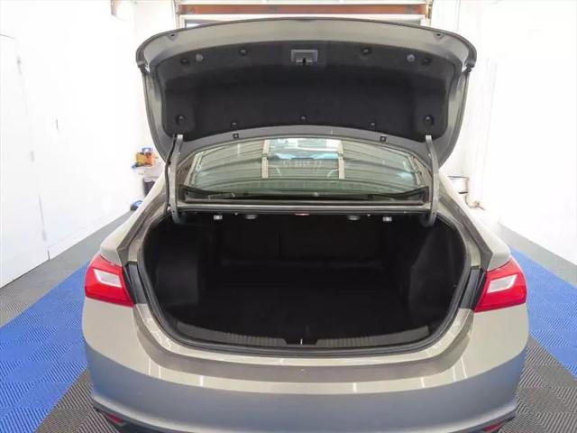 2017 Chevrolet Malibu 1LT