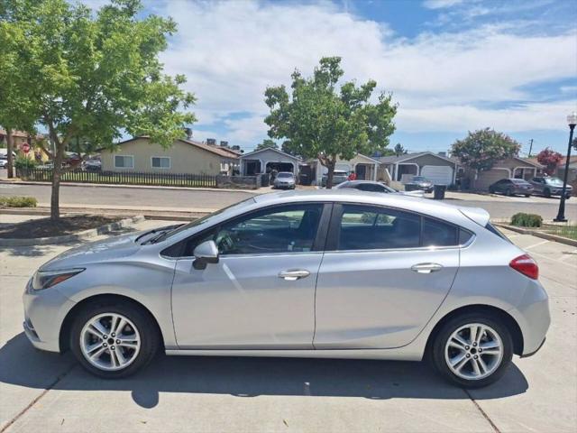 2017 Chevrolet Cruze LT Auto