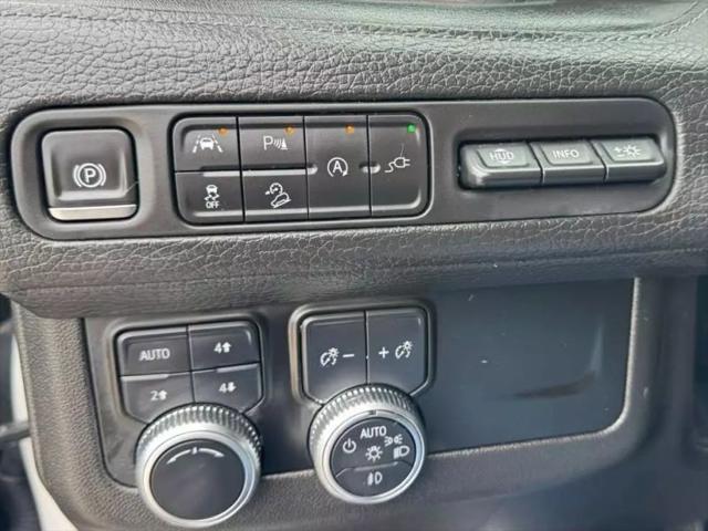 2021 GMC Yukon 4WD Denali