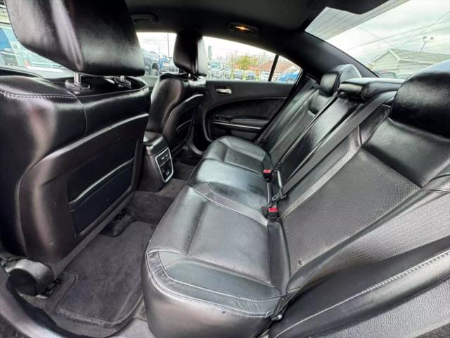 2015 Dodge Charger SXT