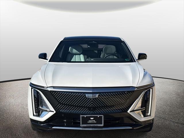 2025 Cadillac iQ Luxury w/1SC