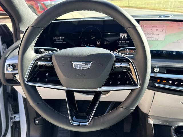 2025 Cadillac iQ Luxury w/1SC