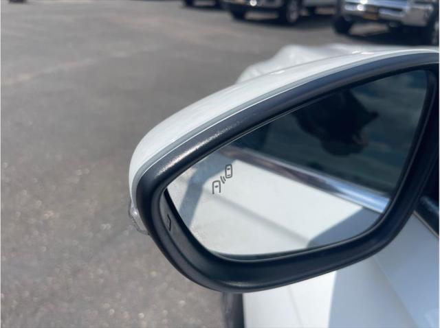 2022 Volkswagen Passat 2.0T SE