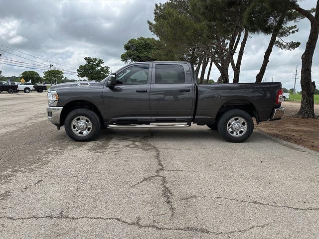 2023 RAM 2500 Tradesman Crew Cab 4x4 64 Box