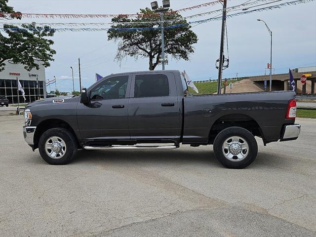2023 RAM 2500 Tradesman Crew Cab 4x4 64 Box