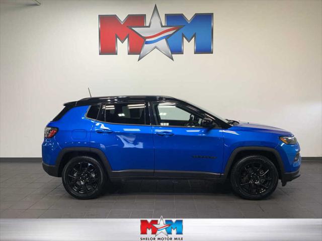 2022 Jeep Compass Altitude FWD